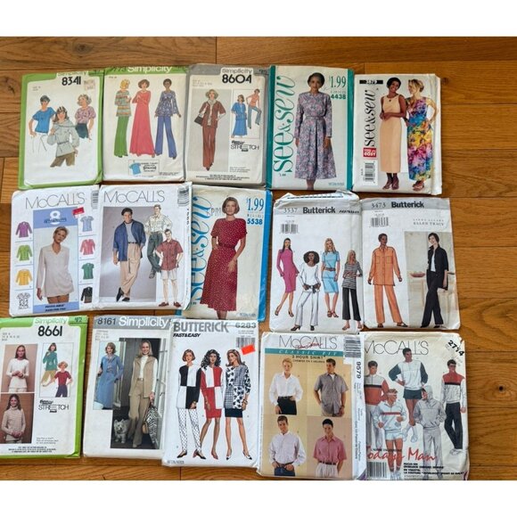 Lot Of 15 Vintage McCall Simplicity Clothing Patterns Sizes 14-22 - Picture 1 of 16